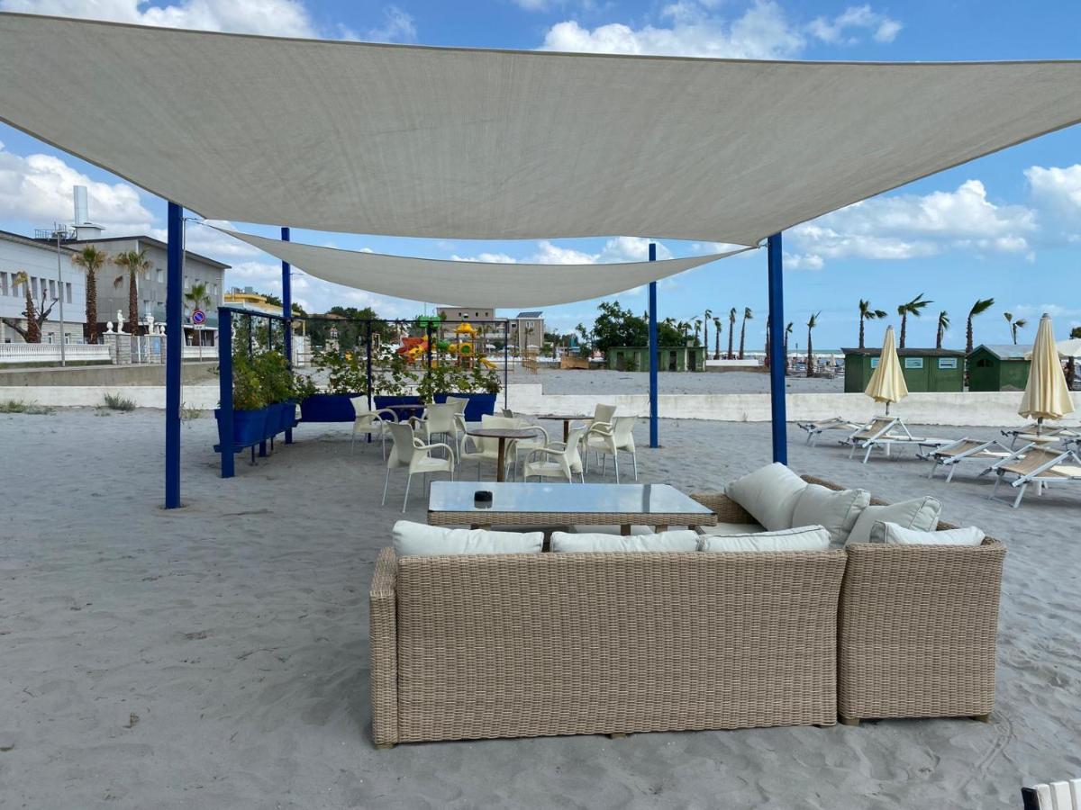 Hotel Spiaggia Villa Paola Bellaria-Igea Marina Exterior foto
