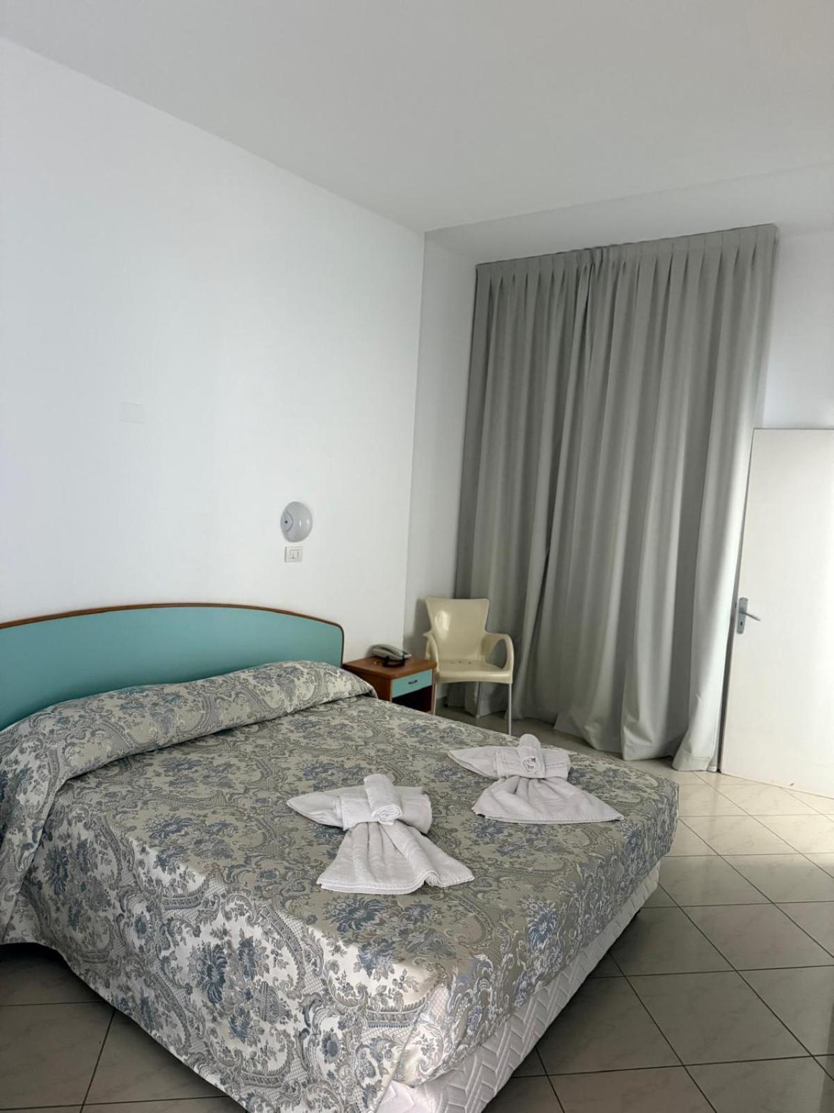 Hotel Spiaggia Villa Paola Bellaria-Igea Marina Exterior foto