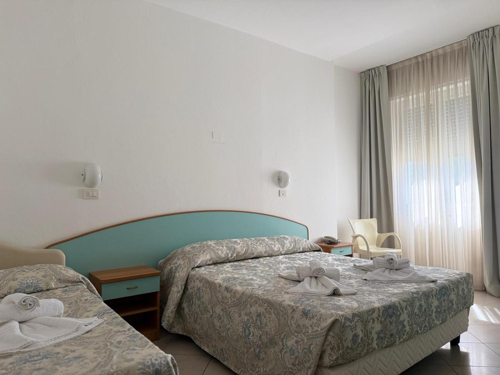 Hotel Spiaggia Villa Paola Bellaria-Igea Marina Exterior foto